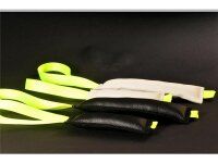 Beißwurst, Leder, schwarz o. weiß mit neon...